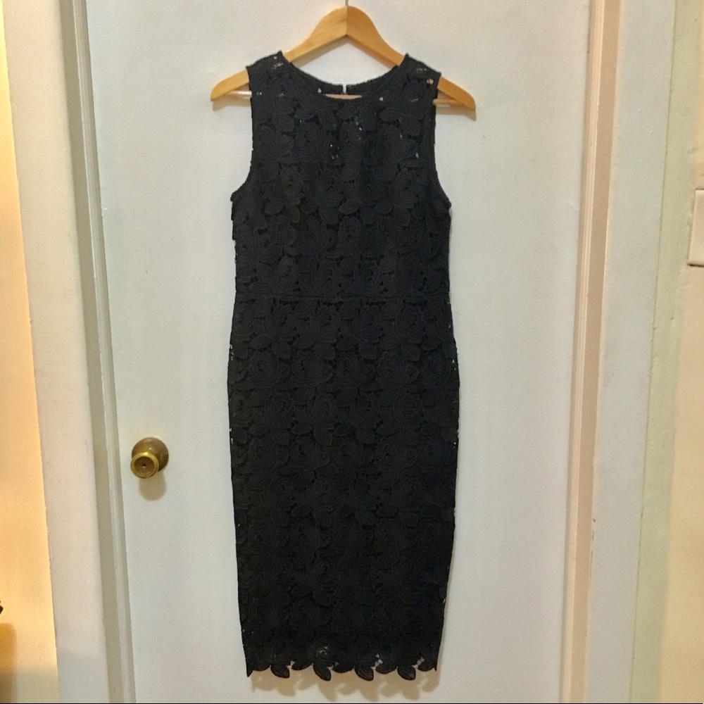 Elegant Navy Lace Pencil Dress
